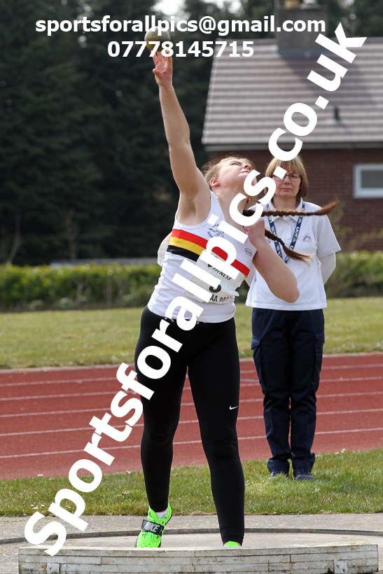 Shot putt, 2021 NECAA Open Graded Meeting, Morpeth. Photo: David T. Hewitson/Sports for All Pics
